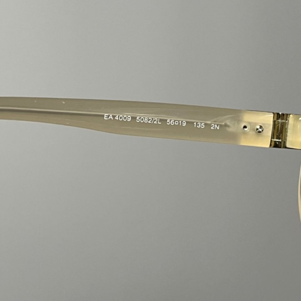 EMPORIO ARMANI Sunglasses - Picture 6 of 10